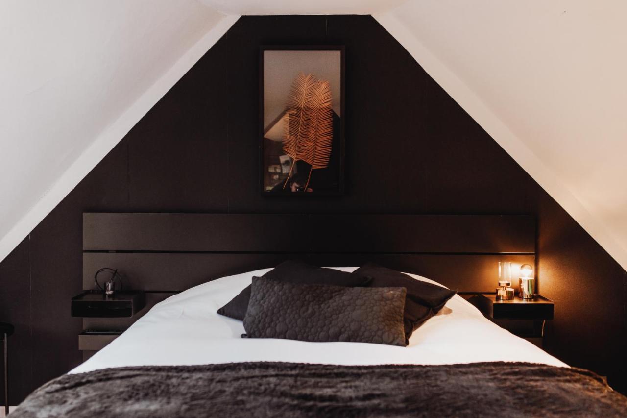 Chalet Tropical Avec Bain A Bulles - In The Woods Gesves 외부 사진